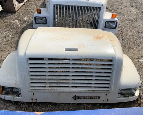 Hood INTERNATIONAL 4700 Custom Truck One Source
