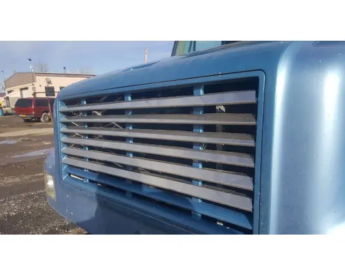 International 4700 Hood