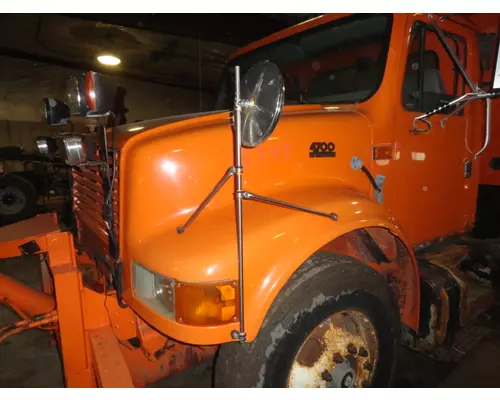Hood INTERNATIONAL 4700 Sam's Riverside Truck Parts Inc