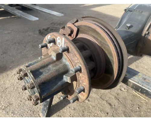 Hub INTERNATIONAL 4700 DTI Trucks