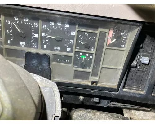 International 4700 Instrument Cluster