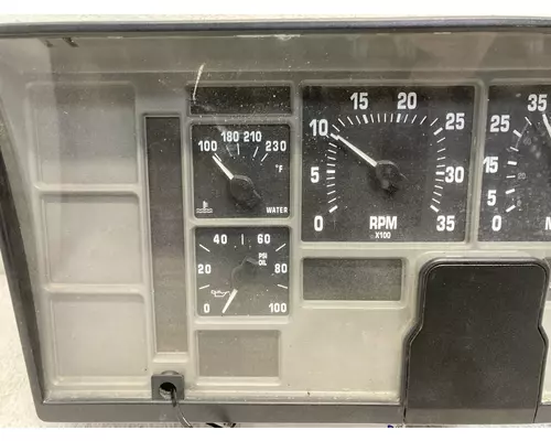 International 4700 Instrument Cluster