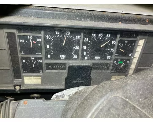 International 4700 Instrument Cluster