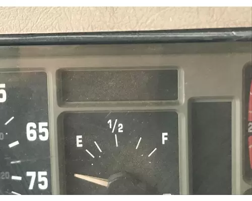 International 4700 Instrument Cluster