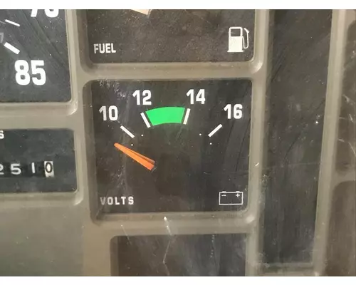 International 4700 Instrument Cluster