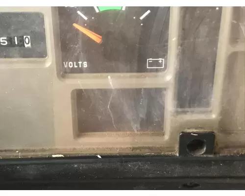 International 4700 Instrument Cluster