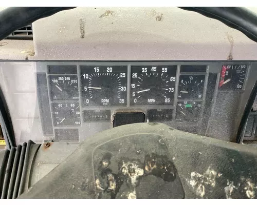 International 4700 Instrument Cluster