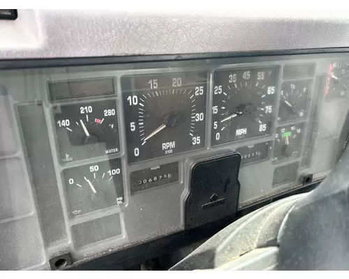 Instrument Cluster INTERNATIONAL 4700 DTI Trucks