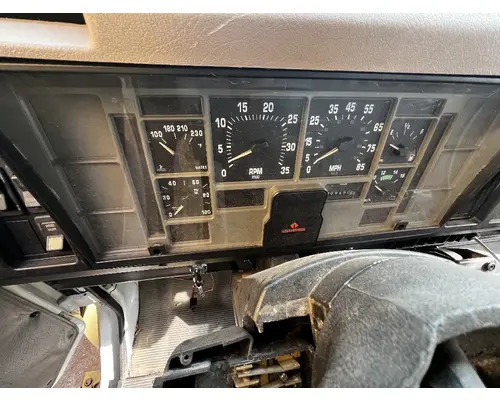 Instrument Cluster INTERNATIONAL 4700 DTI Trucks