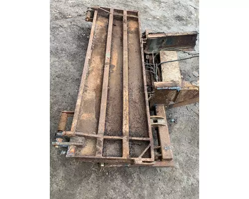 Liftgates / Tailgates INTERNATIONAL 4700 