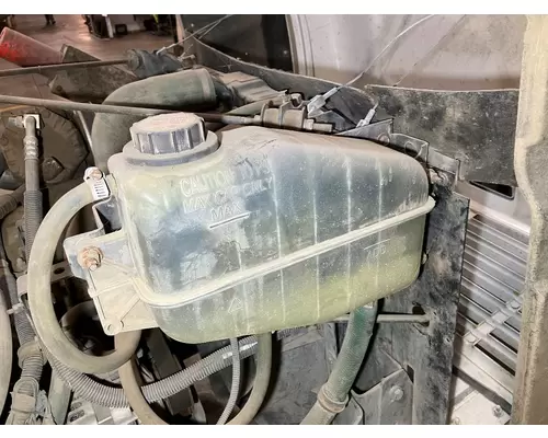 International 4700 Radiator Overflow Bottle  Surge Tank