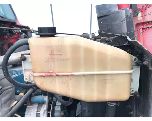 International 4700 Radiator Overflow Bottle  Surge Tank