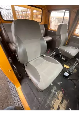 International 4700 Seat, Front