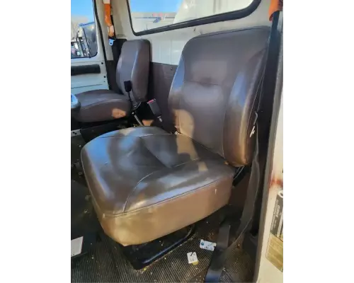 International 4700 Seat, Front