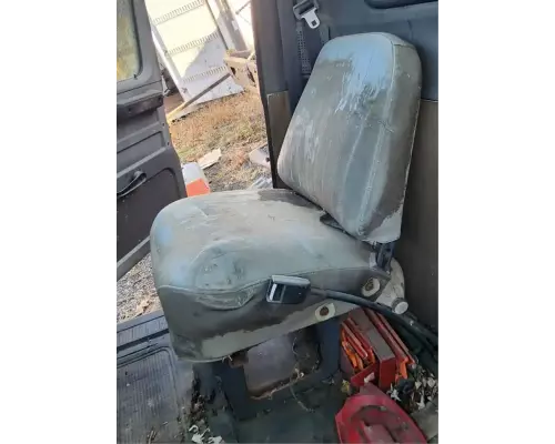 International 4700 Seat, Front