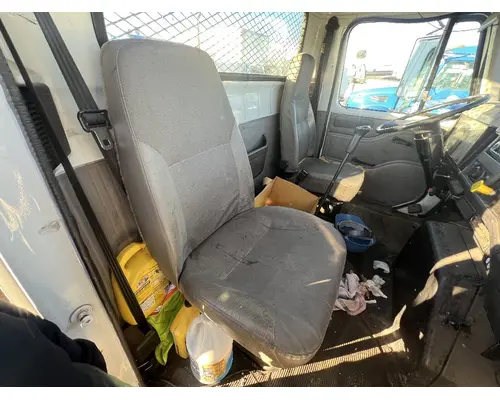 Seat, Front INTERNATIONAL 4700 DTI Trucks