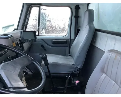 Seat, Front International 4700 Vander Haags Inc Dm