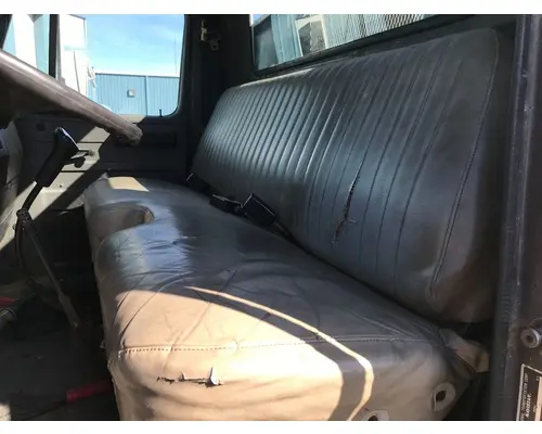 Seat, Front International 4700 Vander Haags Inc Kc