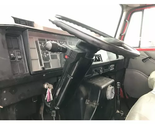 International 4700 Steering Column