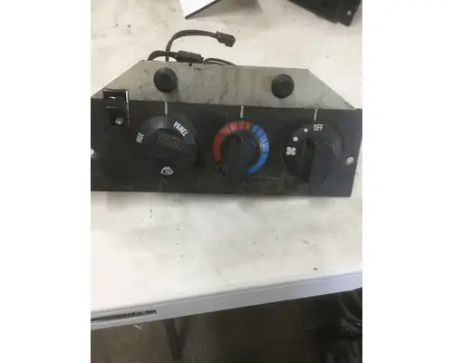 Temperature Control INTERNATIONAL 4700 LKQ Heavy Duty Core