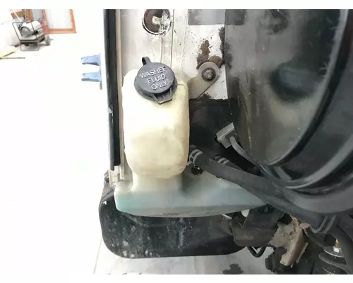 Windshield Washer Reservoir International 4700 Vander Haags Inc Cb