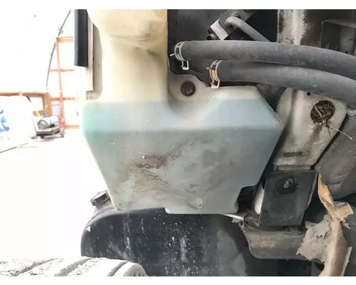 International 4700 Windshield Washer Reservoir