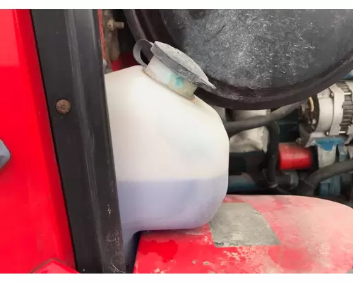 International 4700 Windshield Washer Reservoir