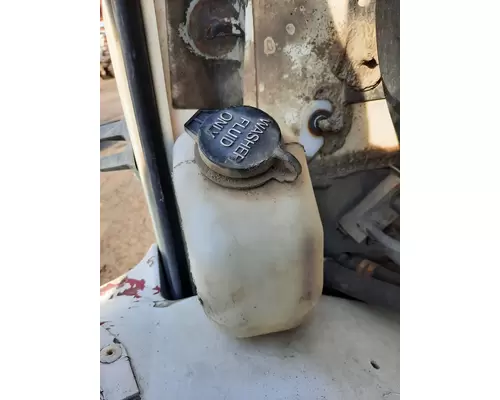 Windshield Washer Reservoir INTERNATIONAL 4700 LKQ KC Truck Parts - Inland Empire