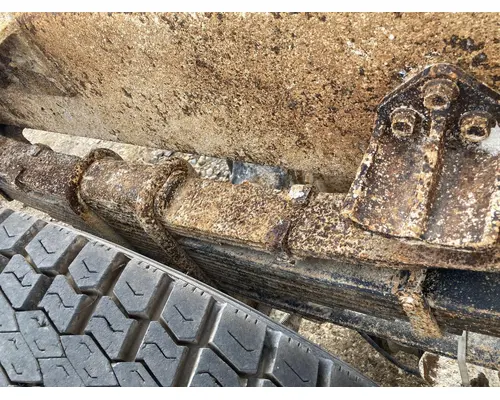 International 4800 Leaf Spring, Rear