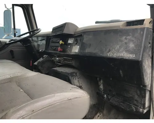International 4800 Parts Unit