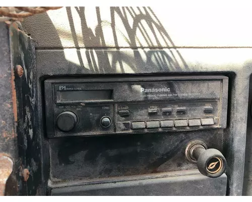 Radio International 4900 Vander Haags Inc Dm