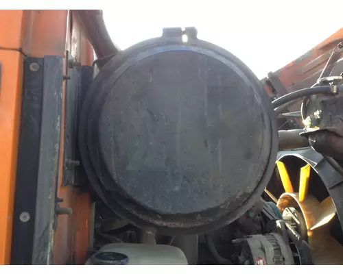 International 4900 Air Cleaner