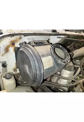 International 4900 Air Cleaner