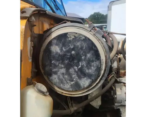 International 4900 Air Cleaner