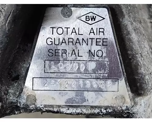 International 4900 Air Drier