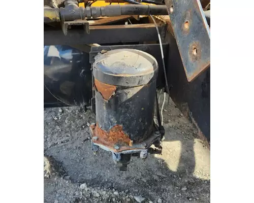 International 4900 Air Drier