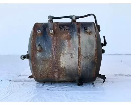International 4900 Air Tank