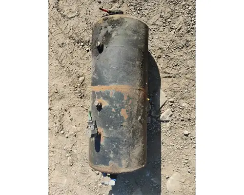 International 4900 Air Tank