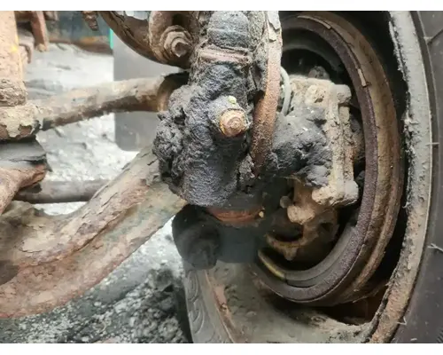 International 4900 Axle Assy, Fr (4WD)