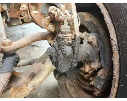 International 4900 Axle Assy, Fr (4WD)