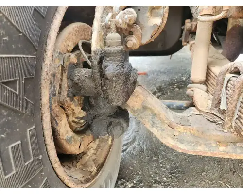 International 4900 Axle Assy, Fr (4WD)
