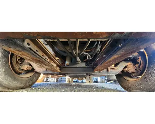 International 4900 Axle Assy, Fr (4WD)