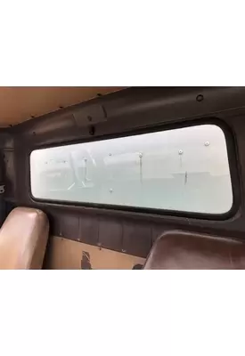 International 4900 Back Glass