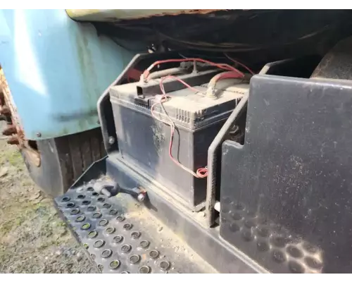 International 4900 Battery Box