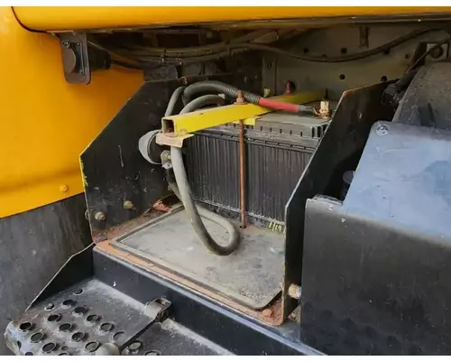 International 4900 Battery Box