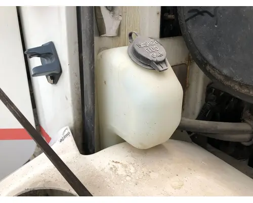 International 4900 Body, Misc. Parts