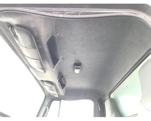 International 4900 Body, Misc. Parts