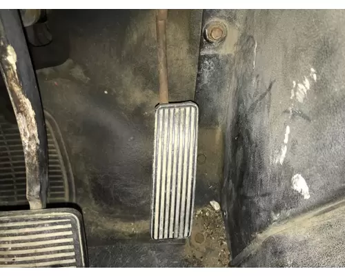 International 4900 Body, Misc. Parts