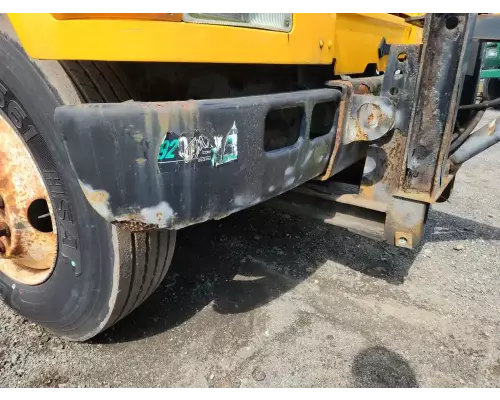 Bumper Assembly, Front International 4900 Complete Recycling