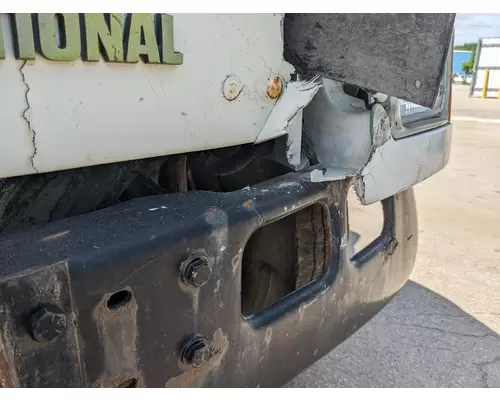 International 4900 Bumper Assembly, Front